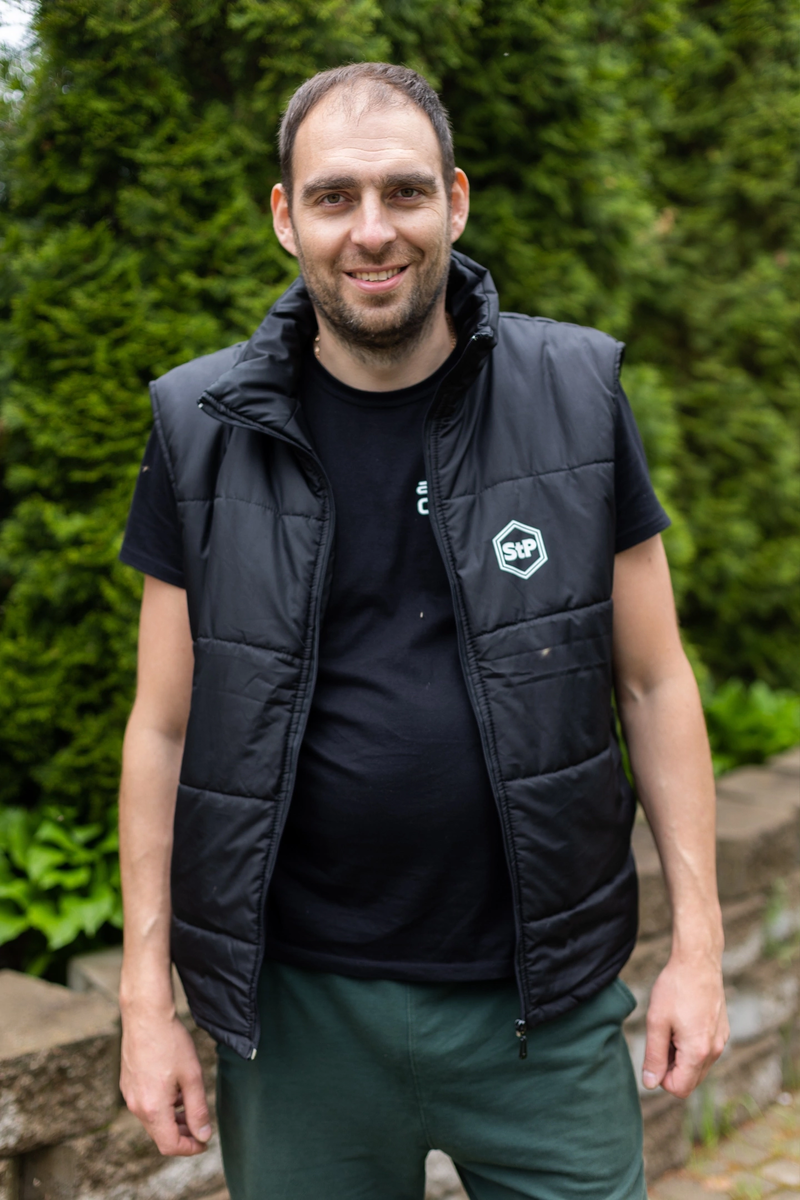 8(917)598-04-30, 8(925)576-06-75