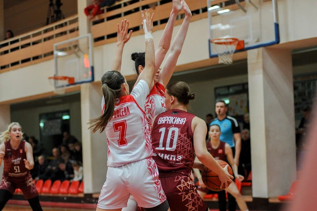 Наши девушки «стояли стеной» перед соперницами