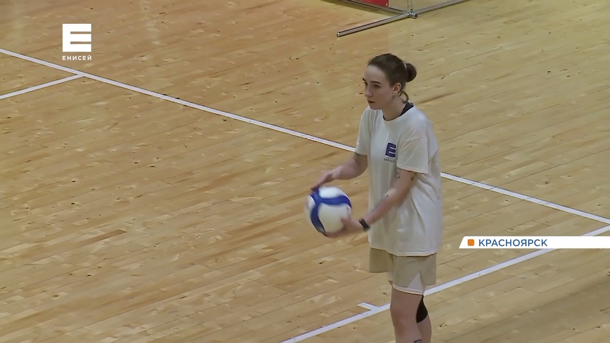     Турнир по волейболу среди СМИ и прокуратуры края прошел в Красноярске