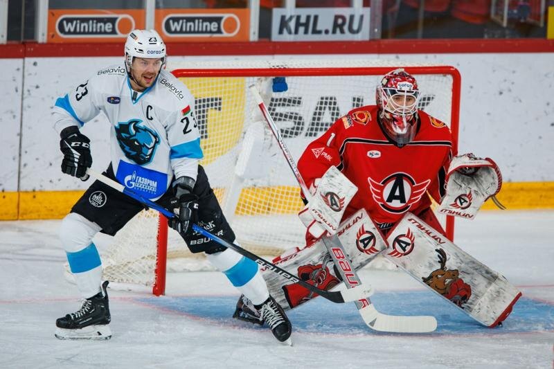    Фото: пресс-служба ХК «Автомобилист» / Уральцы вырвали победу у минчан