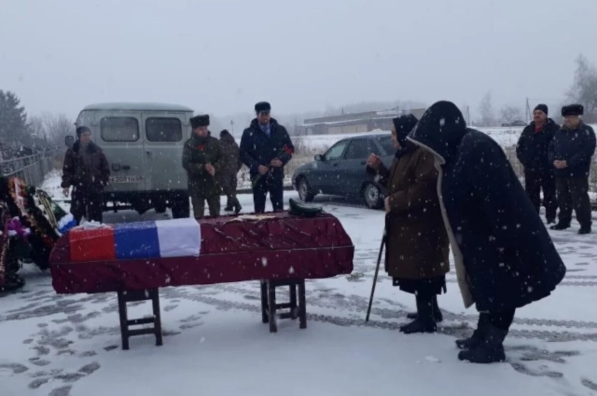    В Пичаевском округе Тамбовской области простились с погибшим участником СВО
