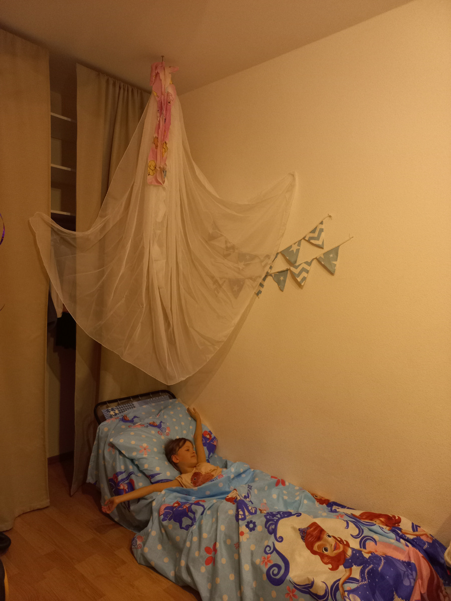 Алиса и ее уголок