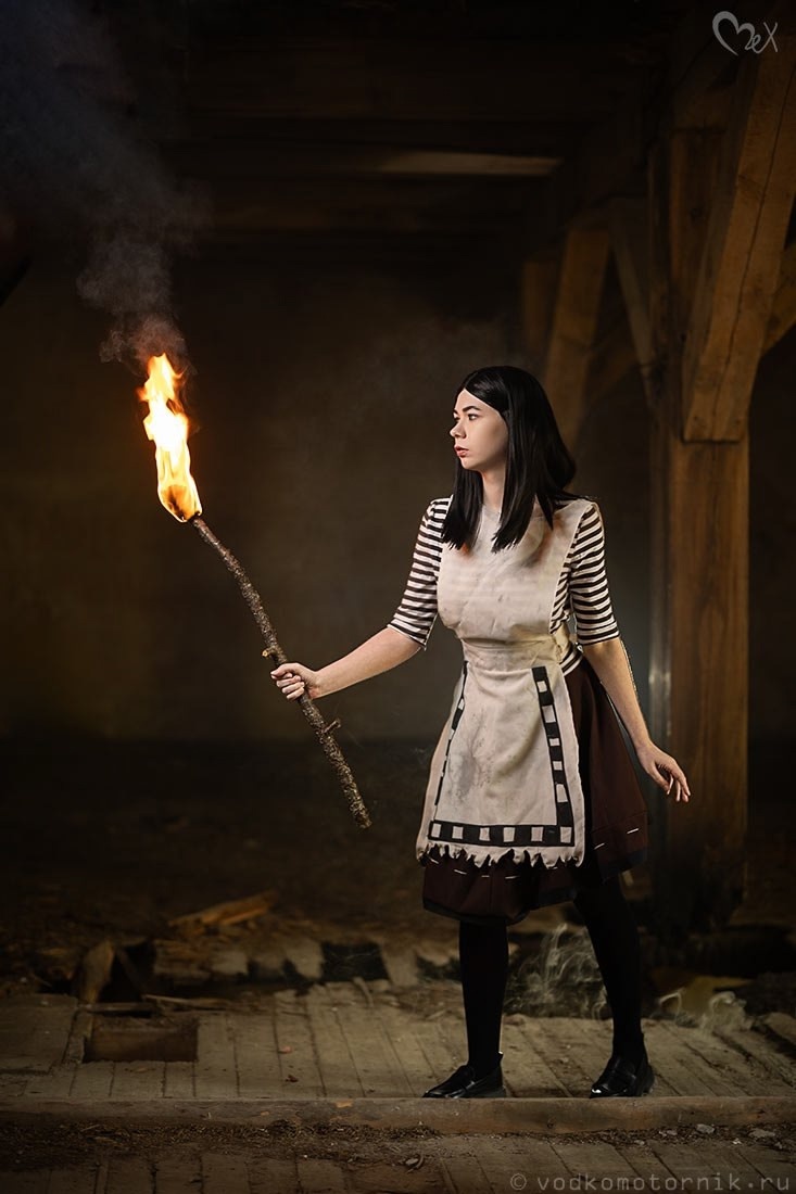 Fd: Alice Madness returns (London)
Ch: Alice