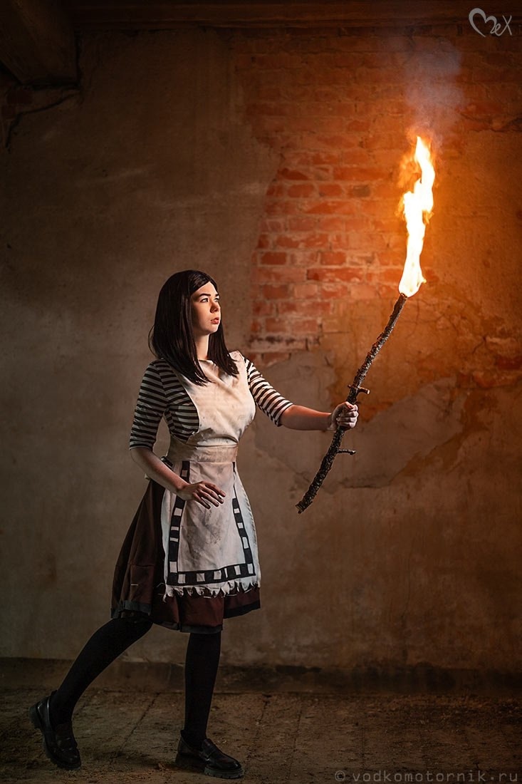 Fd: Alice Madness returns (London)
Ch: Alice