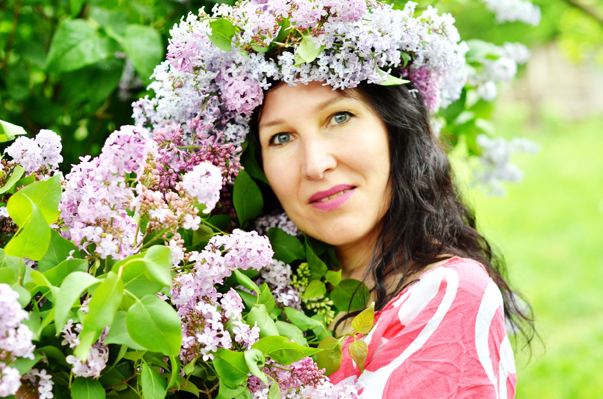  Анжелика Гетманская помогает людям сохранять здоровье с помощью диких растений.