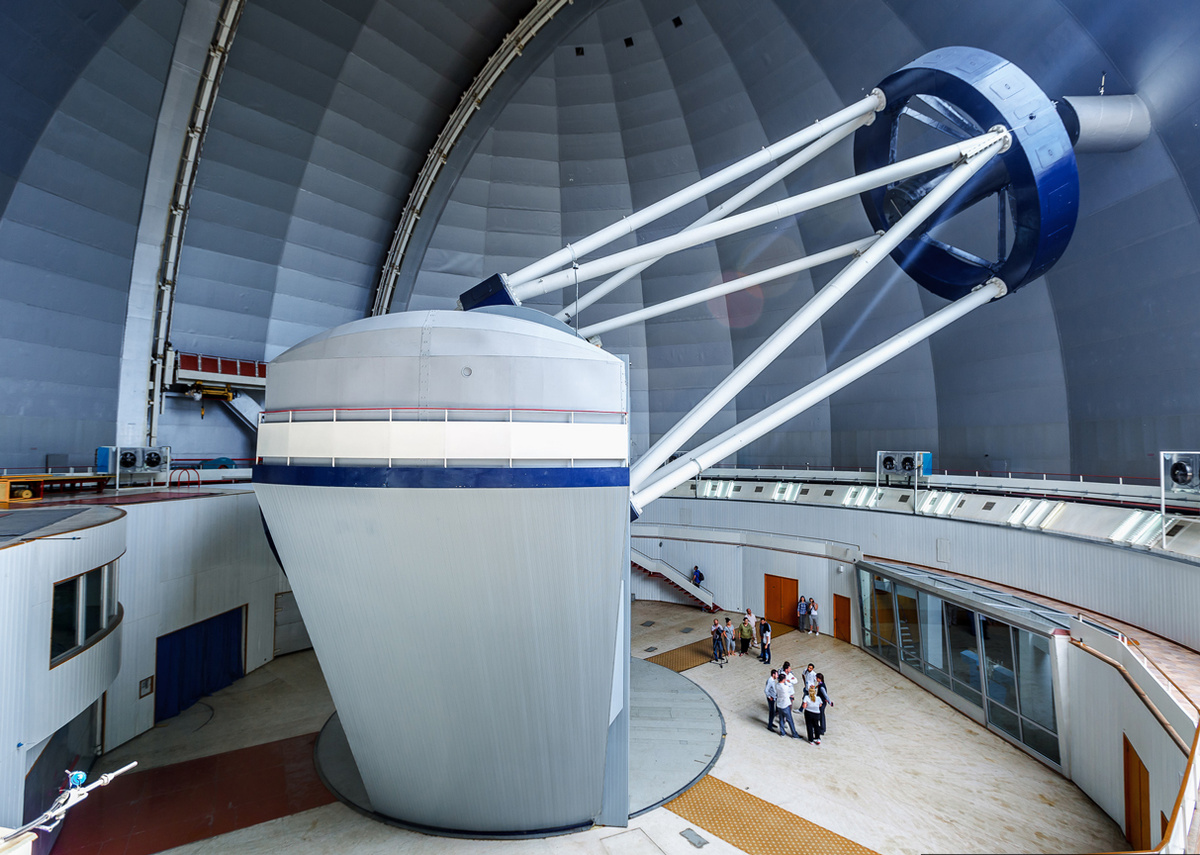 Так выглядит Большой телескоп азимутальный. Фото Сулима КУДУСОВА.