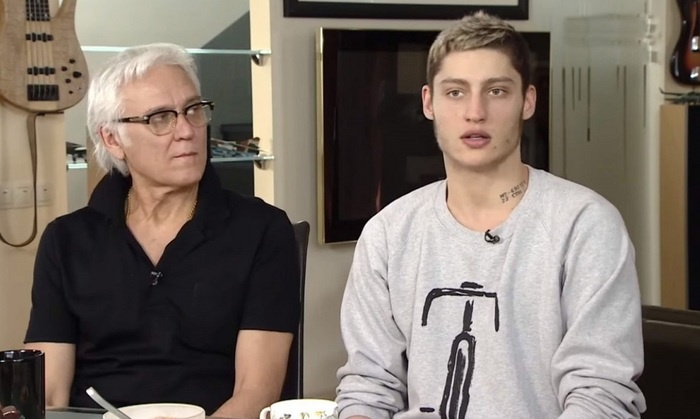    Маршал не понимает своего сына