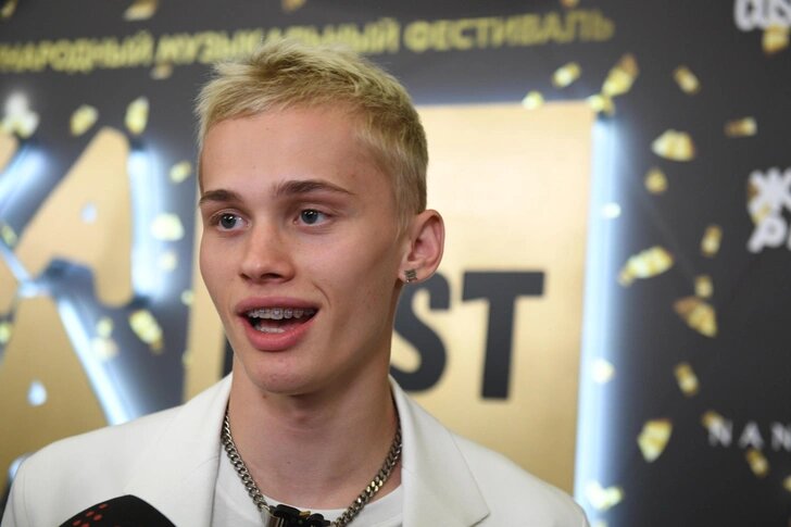 Даня Милохин