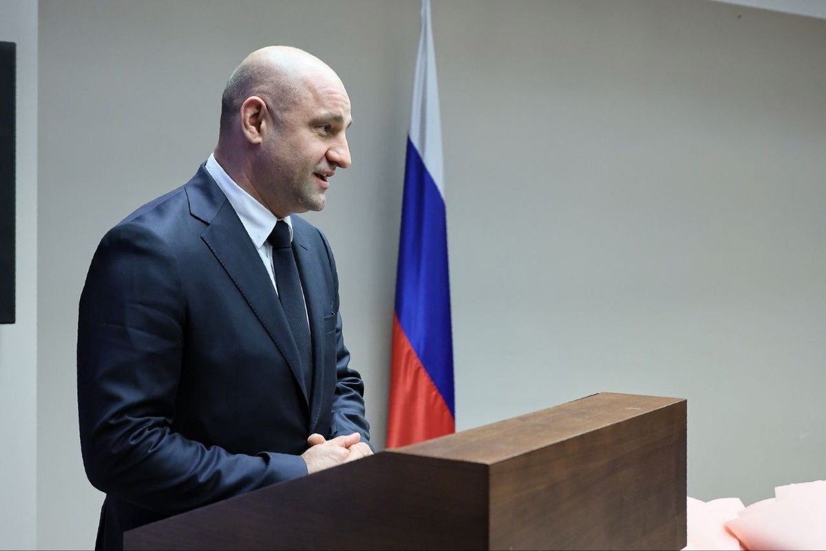 Артем Жога напутствовал журналистов уральских СМИ.  Фото: Фото предоставлено аппаратом полпреда президента в УрФО