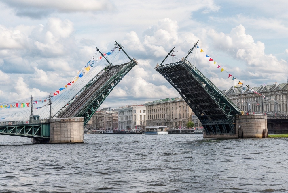 Дворцовый мост