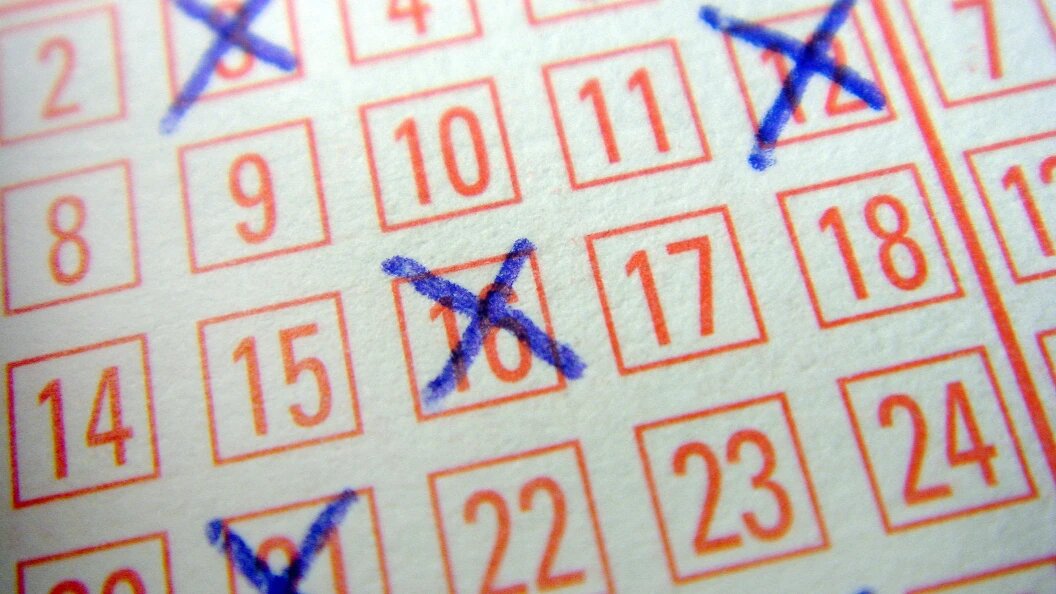    CHROMORANGE/Bilderbox/Globallookpress