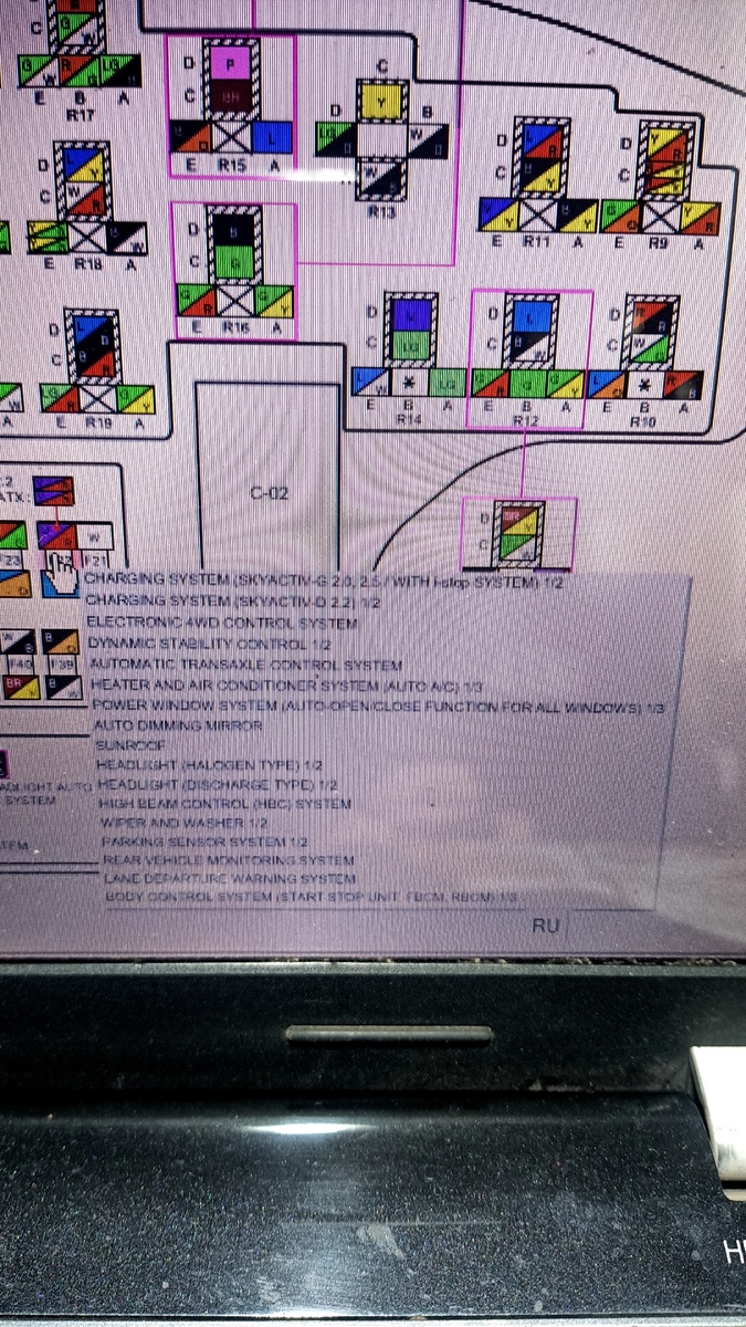 Список систем питающихся от злополучного предохранителя