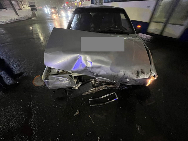    Двое детей пострадали в ДТП на Воровского