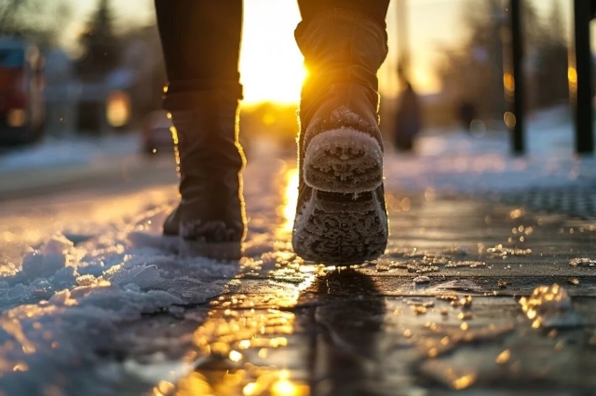    Снег с тротуаров с большой проходимостью должны убрать в течение часа