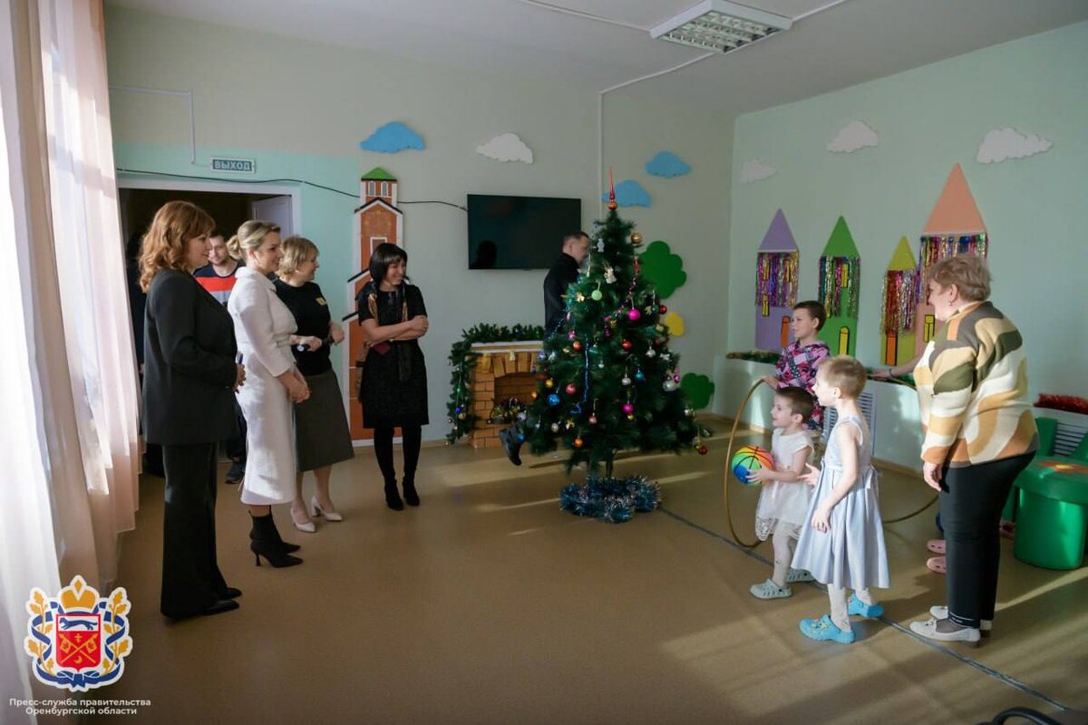  📷    В Оренбуржье работает Уполномоченный по правам ребенка Мария Львова-Белова Марина Шарт