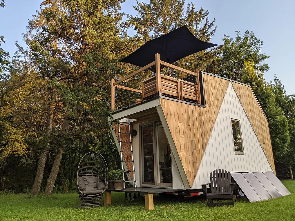 Крошечный домик Tiny House, общий вид и фото интерьера