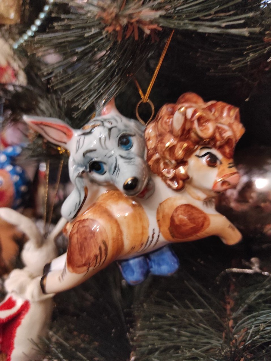 Листайте страницы галереи.