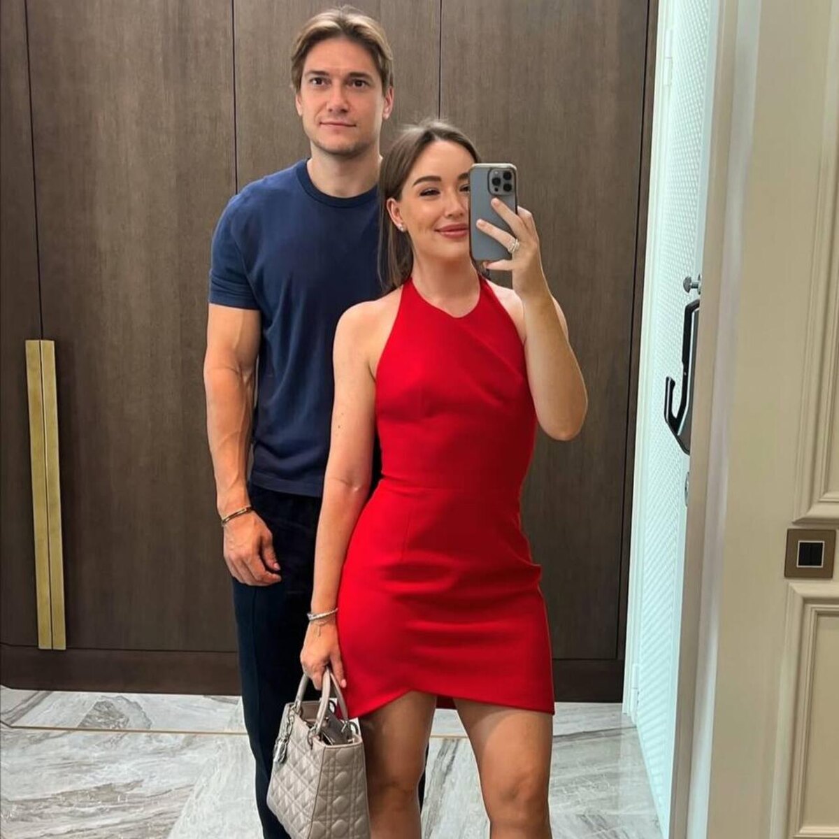    Мария и Сергей Плотниковы Соцсети