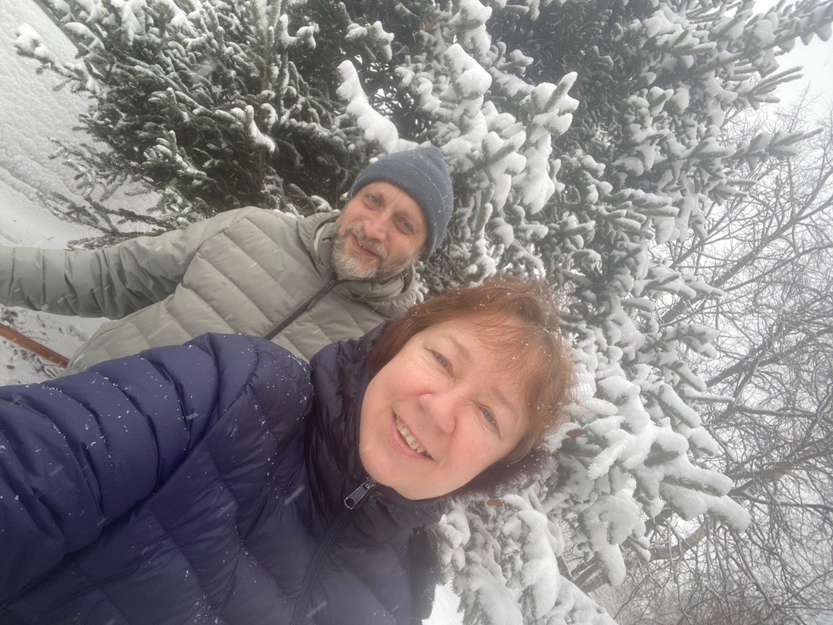 У нас всю зиму не было снега - а тут выпал. И нам вспомнились слова пророка Исаии