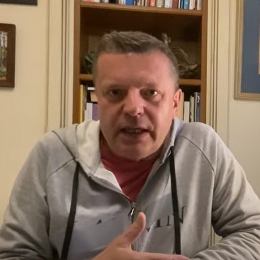     Леонид Парфёнов вспомнил «Старые песни о главном» в Старый Новый год