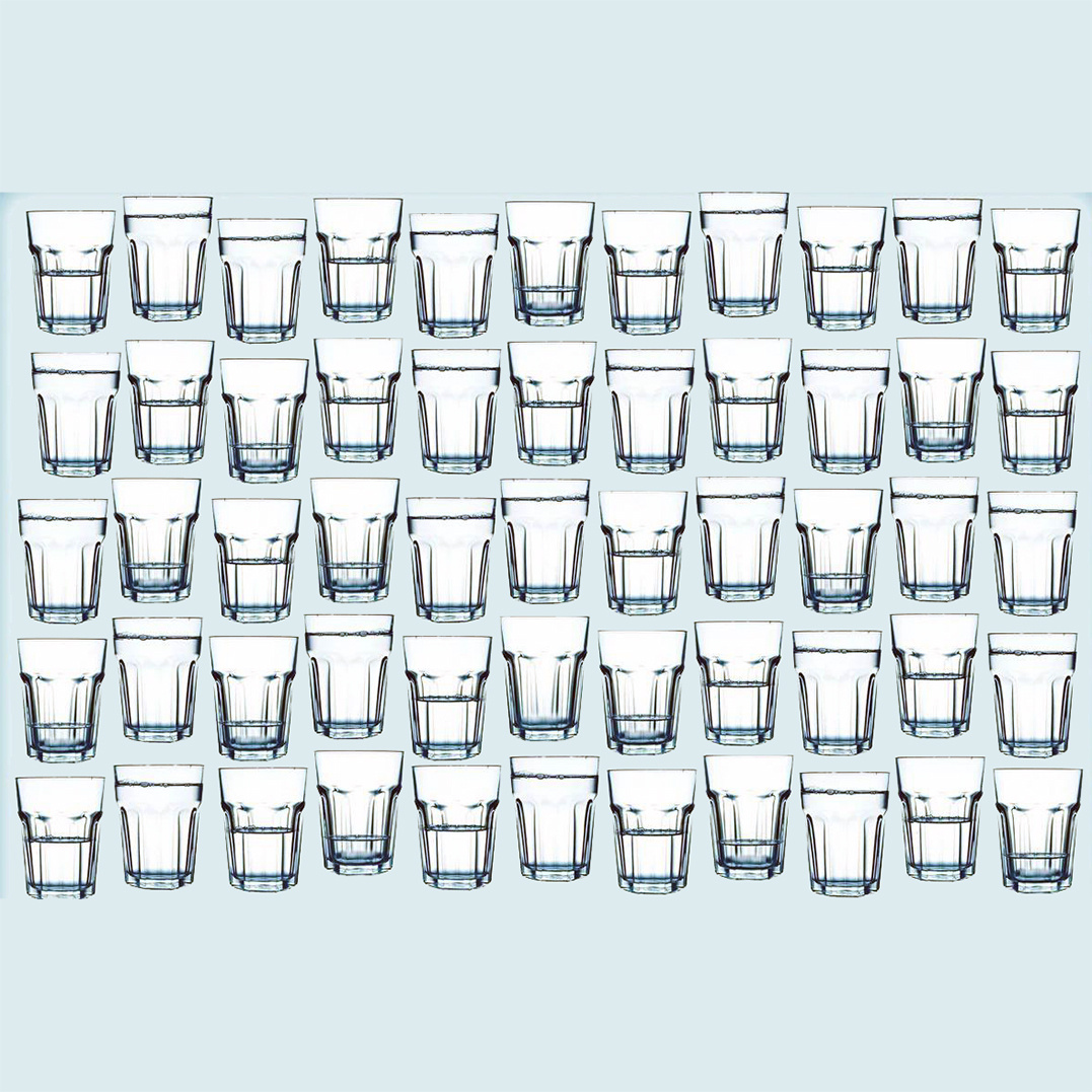 Сможете найти пустой стакан? 