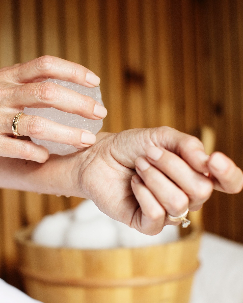 Пробуди энергию с кристалликами льда!