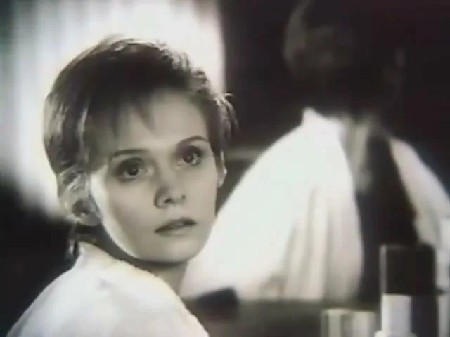 фото из клипа "The Sky Belongs To Me"(1992)