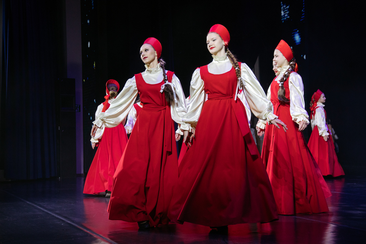    Более 130 юных сургутян приняли участие в фестивале «Рождество Христово» // ФОТОРЕПОРТАЖ