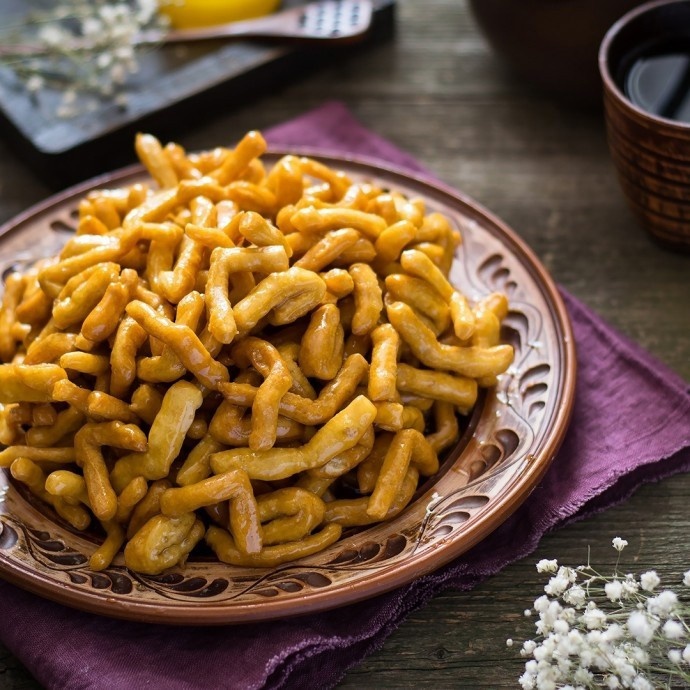 В "Чак-Чак" добавьте алтайский мед с "Пантелеймоновой пасеки"