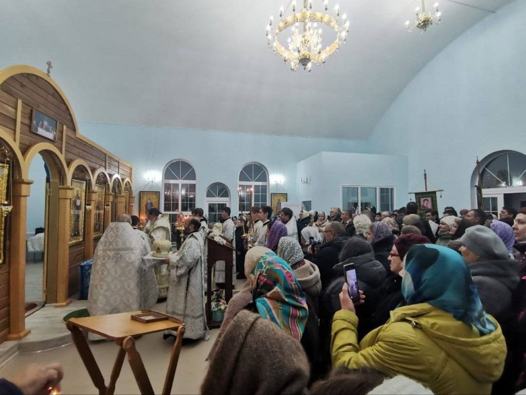    В селе Барабановка Новосергиевского района освятили новый храм Оренбуржье