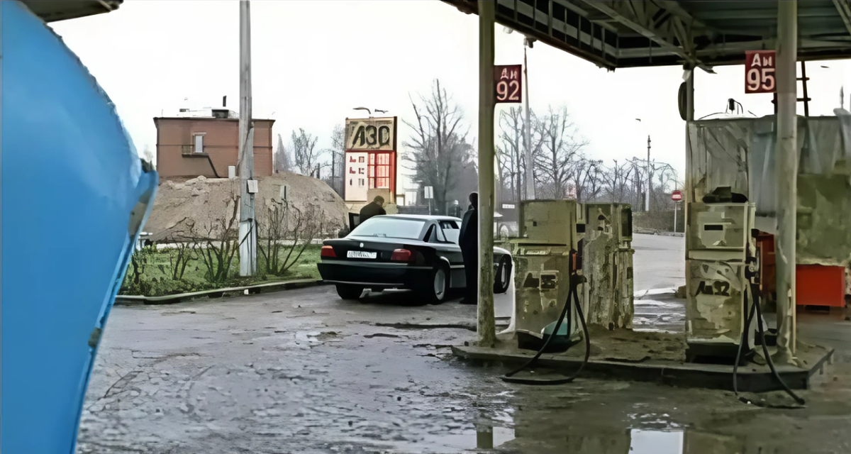 "Здесь отсылка на Бумер" ,а могла быть ваша реклама)