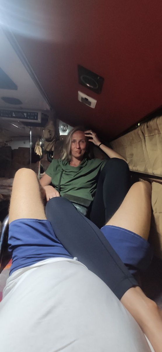 Одноместная полка в автобусе 