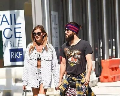 Джаред Лето и русская девушкаPIN IT