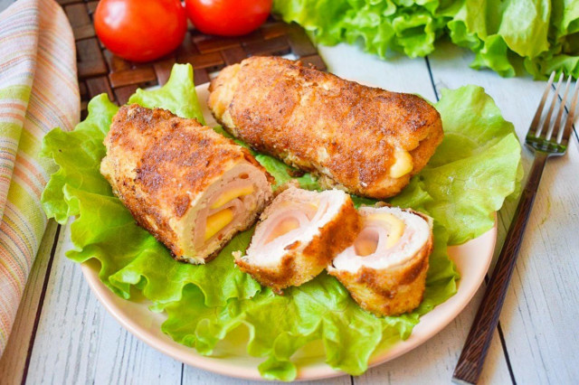 Кордон блю из курицы с сыром и ветчиной 