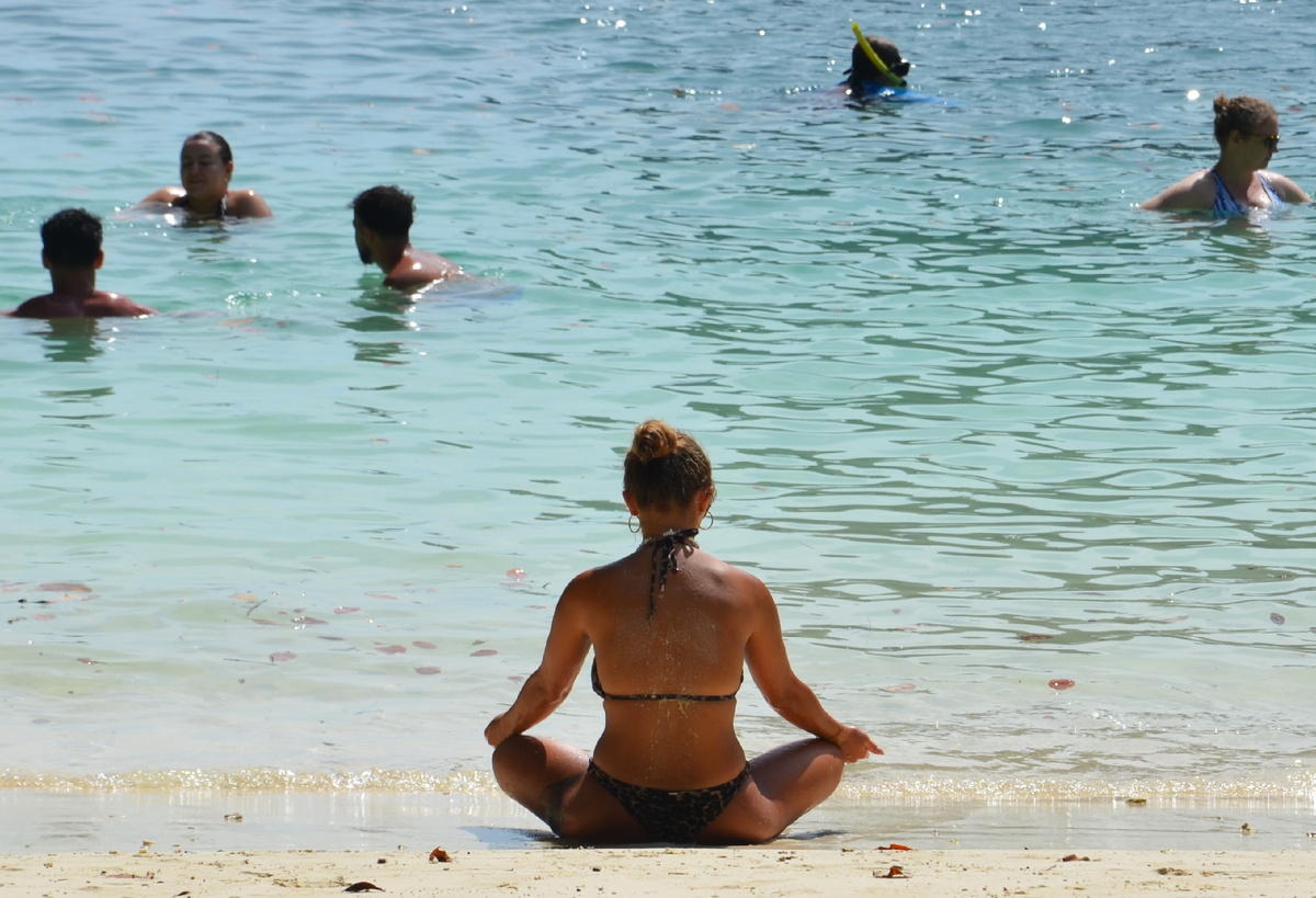 На берегу Андаманского моря в провинции Краби. Фото автора.