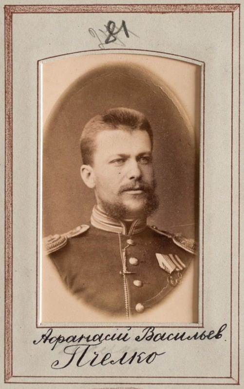 Пчелко Афанасий Васильевич. Неизвестный фотограф. 1870-е гг. 12-й гренадерский Астраханский Его Императорского Высочества Цесаревича полк. Из фотоальбома «Альбом 12-го Гренадерского Астраханского Его Величества полка». https://catalog.shm.ru/entity/OBJECT/5719938?page=7&query=12-й%20гренадерский%20Астраханский%20полк&index=347