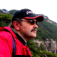 Художник Олег Пятин. Фото взято со страницы художника ВКонтакте 