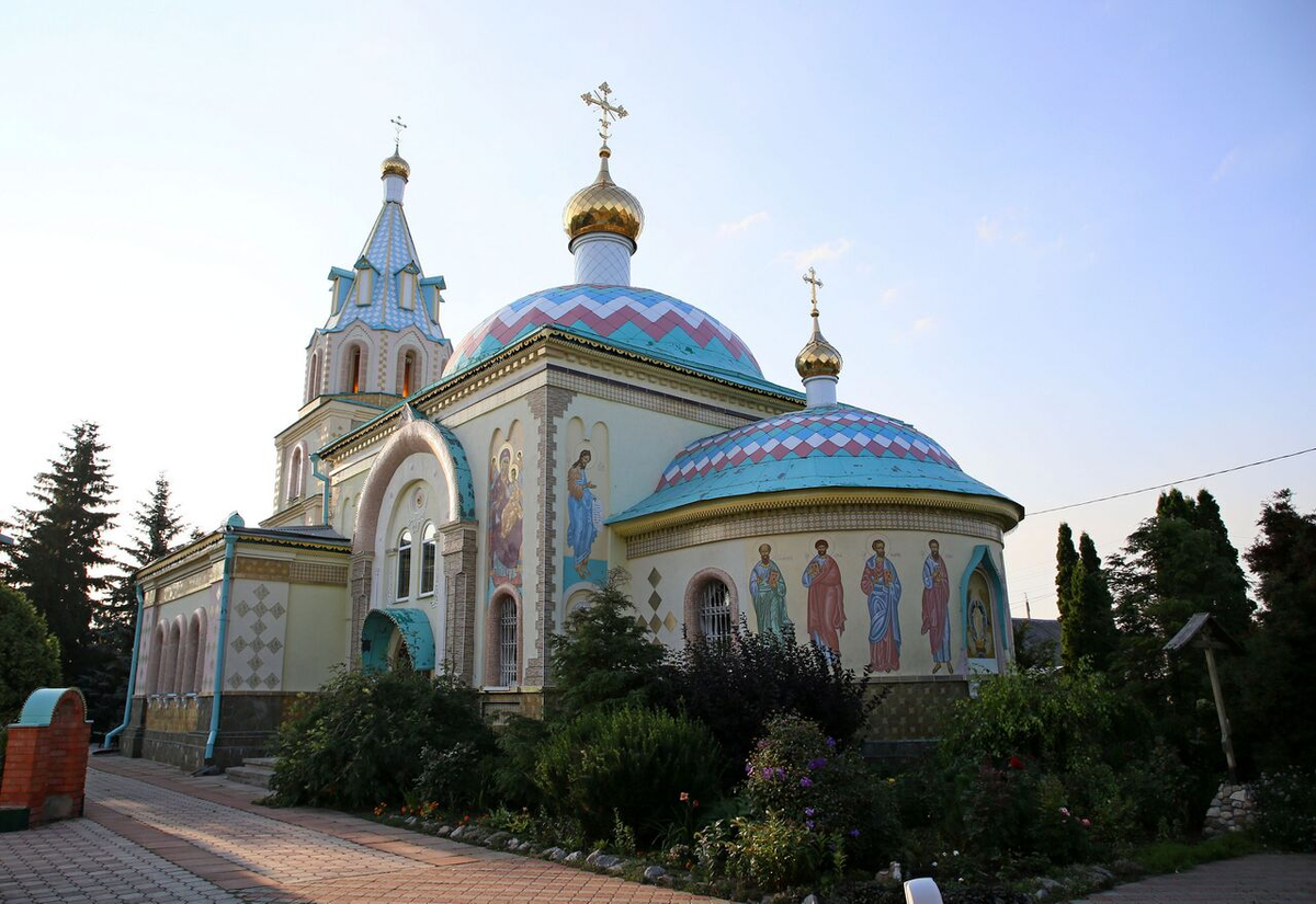 Храм святой великомученицы Параскевы Пятницы села Дедилово