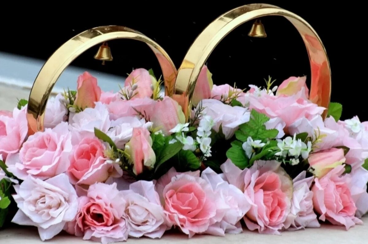    На Алтае идет прием заявление на выплату к 50-летию брака