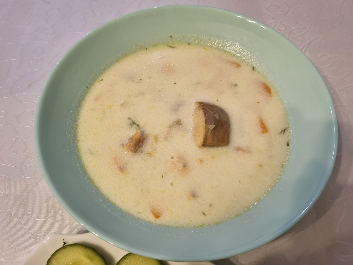 Картинка не очень., зато вкус очень даже очень))  Просто свет должен быть хорошим, а я фотографировала уже вечером. Потом постараюсь переделать фотку.