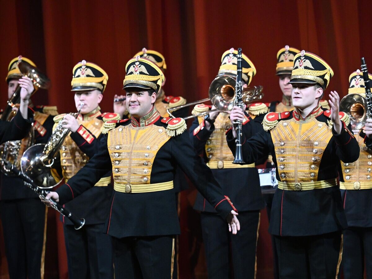    Выступление Центрального военного оркестра Министерства обороны РФ на балу "Хрустальной Турандот"© РИА Новости / Алексей Никольский