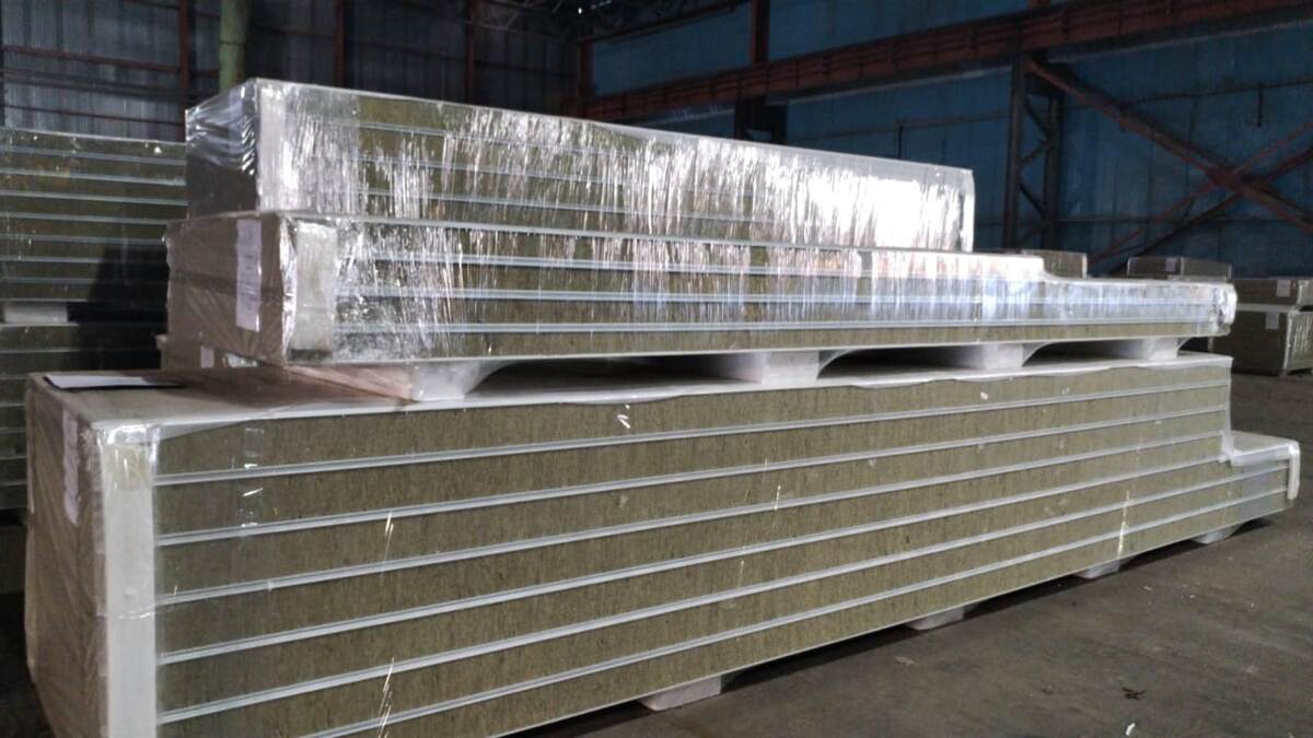 Стеновые сэндвич панели в Красноярске. Утеплитель минеральная вата. Для Култуминского ГОК