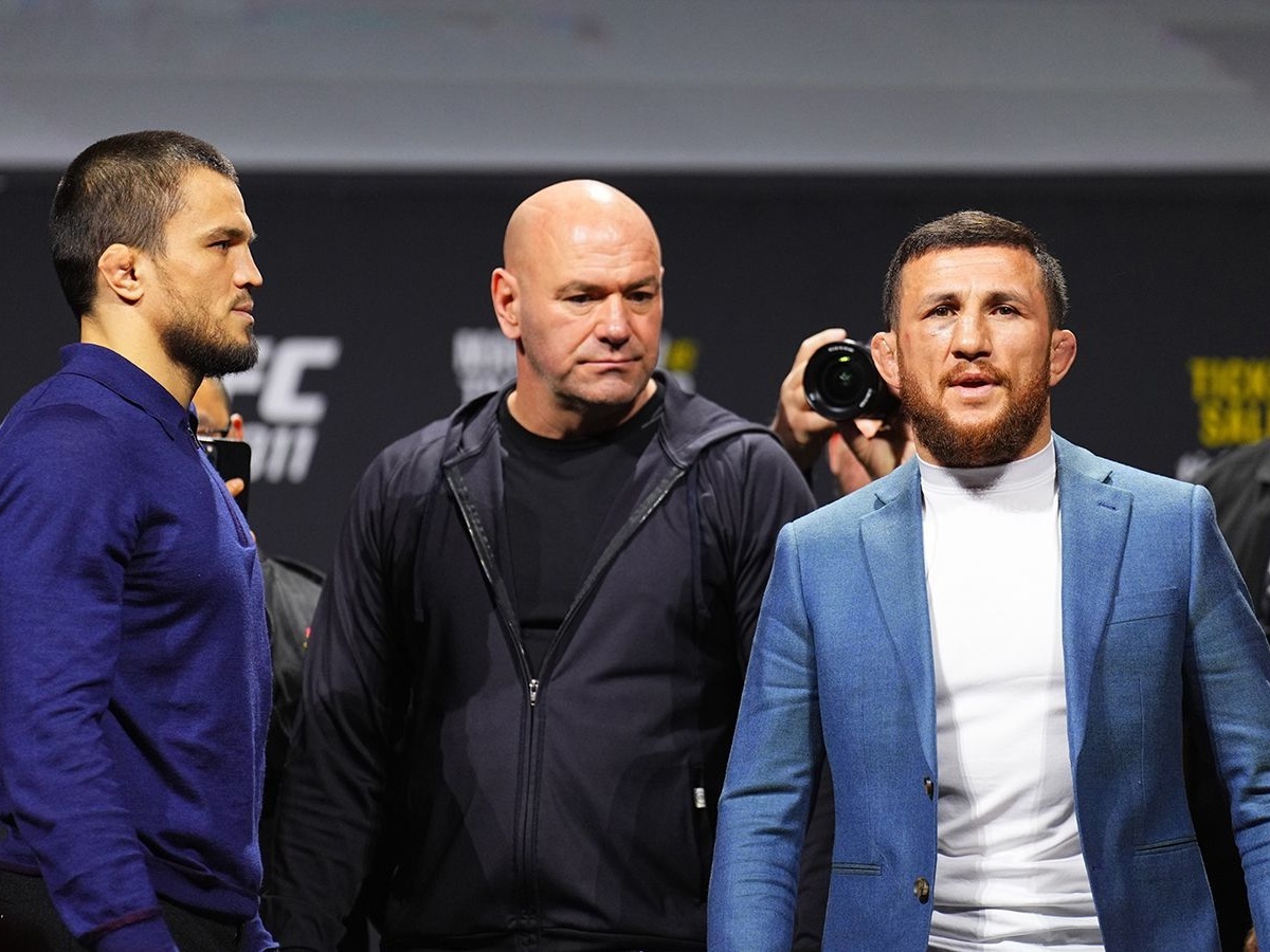 Умар Нурмагомедов и Мераб Двалишвили на битве взглядов