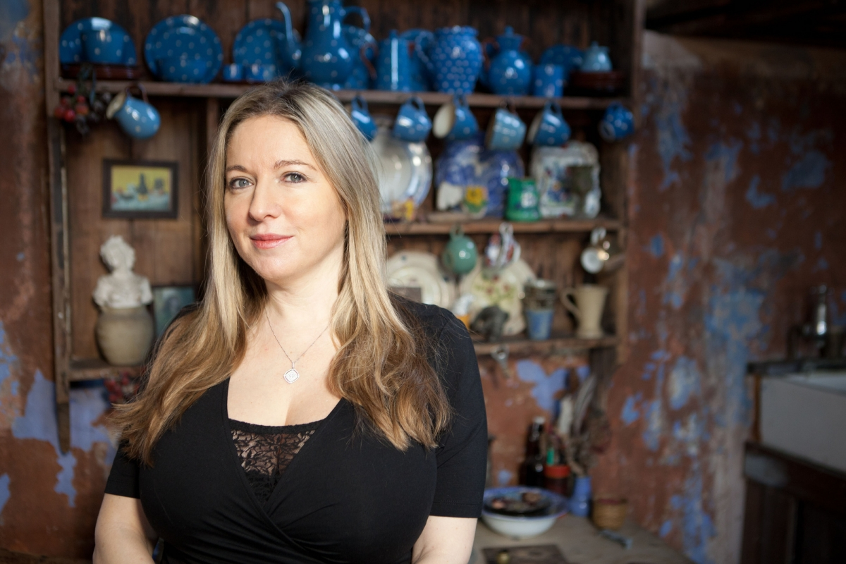 Виктория Корен Митчелл