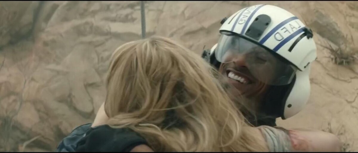    Кадр из фильма "Разлом Сан-Андреас" (2015, режиссёр Брэд Пейтон, Warner Bros. Pictures)