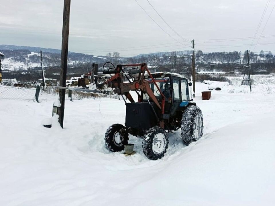    Угнанный трактор. Источник: МВД по Республике Алтай