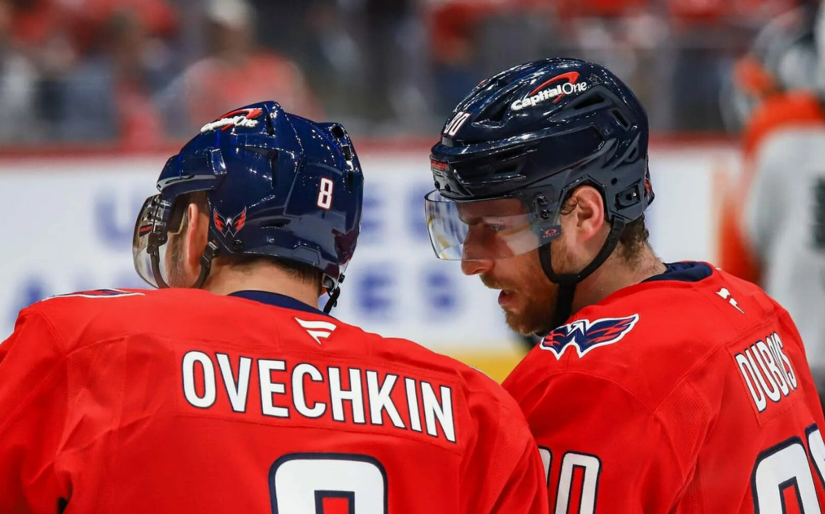 Александр Овечкин и Рьер-Люк Дюбуа снова будут играть в одном звене. Фото: соцсети