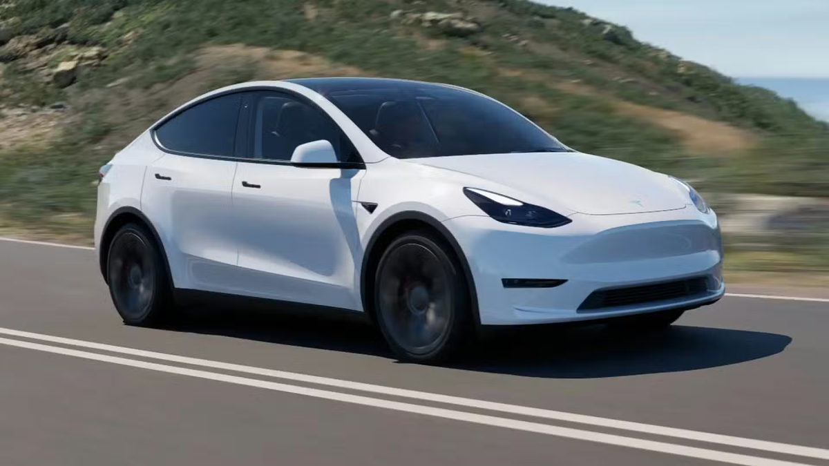 Tesla Model Y - самый продаваемый новый легковой автомобиль в Китае по итогам 2024 года.