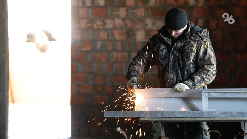    Всего за год ввели в эксплуатацию 1,9 млн кв. м. жилья, в том числе в частном секторе Фото: ИА «Победа26»