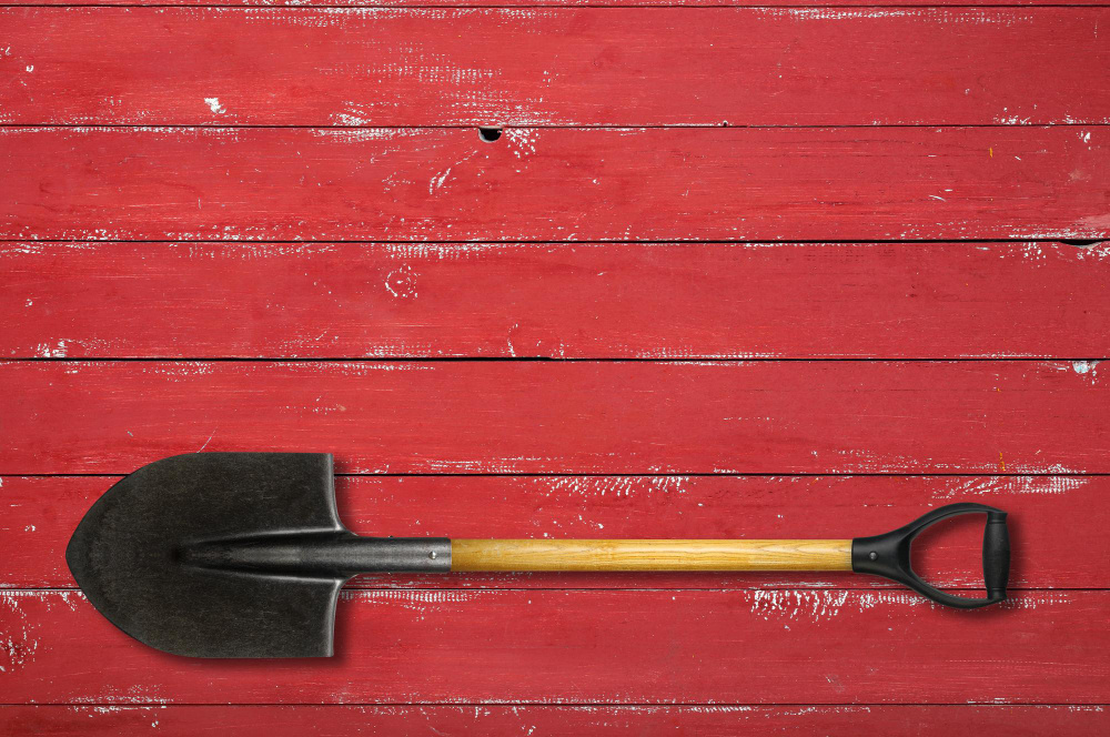 Лопата с ручкой